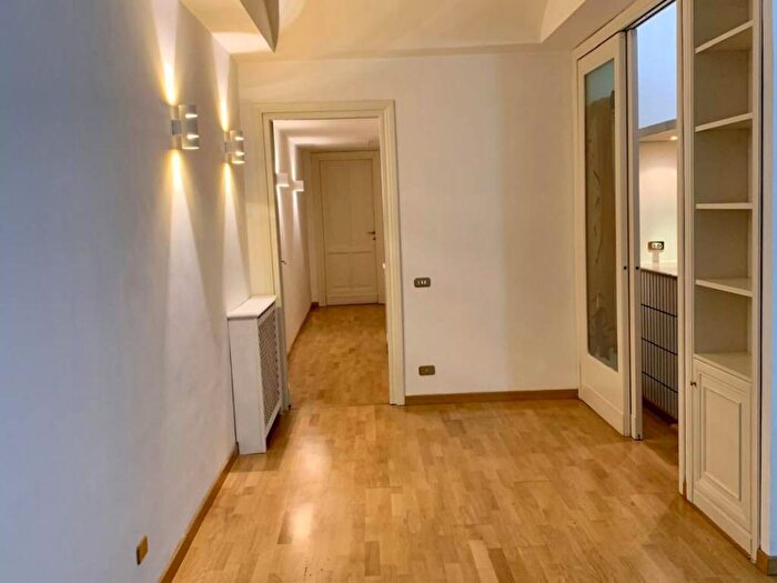 Appartamento trilocale in affitto in Via Francesco De Sanctis, Mazzini Delle Vittorie, Roma