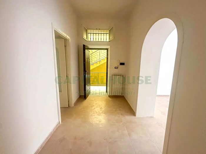 Appartamento trilocale in vendita in Piazza di Rauso, Capua