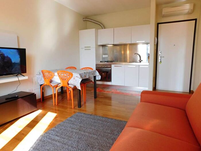 Appartamento bilocale in affitto in Largo Piero Calamandrei, San Lazzaro, Parma