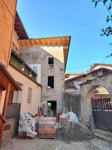 Casa trilocale in vendita in Edolo