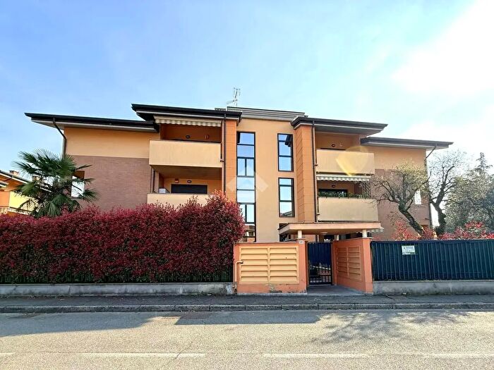 Appartamento bilocale in vendita in Via Ludwig Van Beethoven, Caronno Pertusella