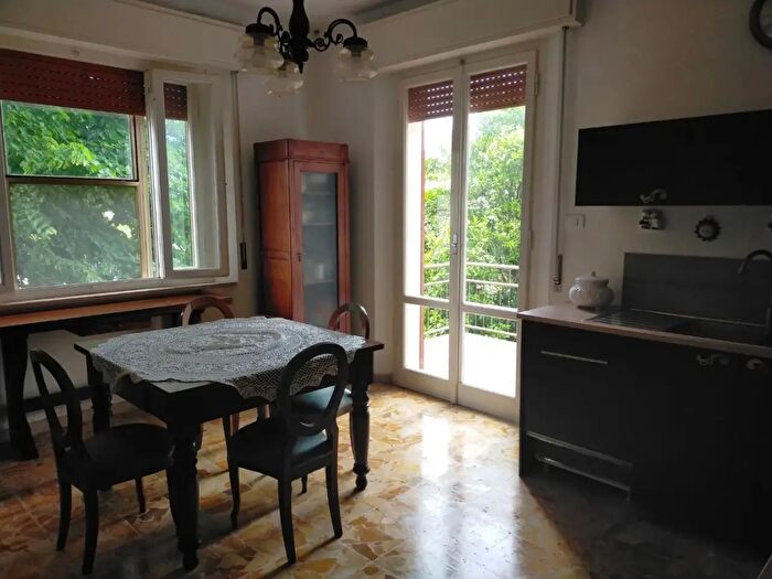 Casa con 18 locali in vendita in San Giuliano Terme