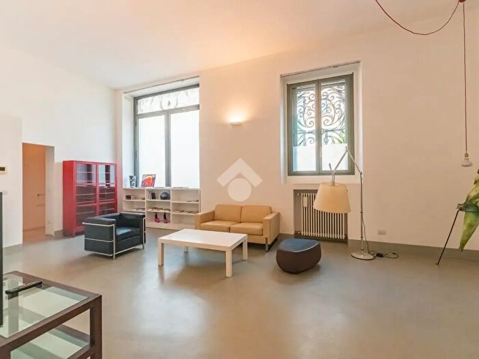 Appartamento quadrilocale in vendita in Via Maurizio Quadrio, Milano