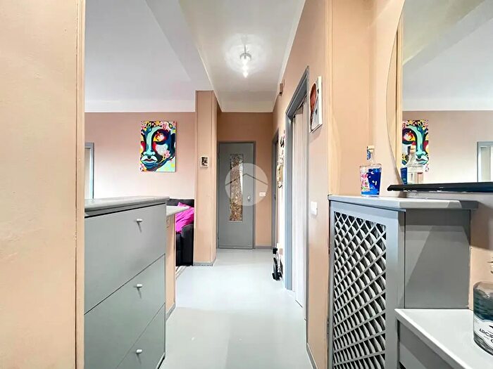 Appartamento trilocale in vendita in Via Lerici, Brescia