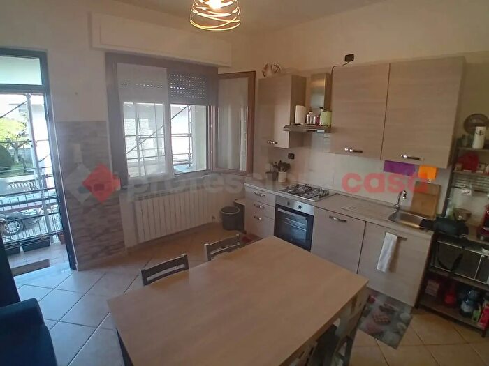 Appartamento bilocale in affitto in Via Silvio Pellico, Canegrate