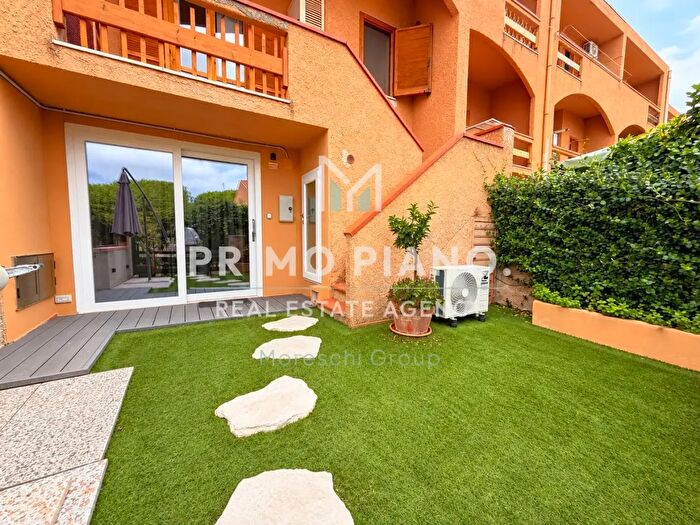 Casa con 10 locali in vendita in Alghero