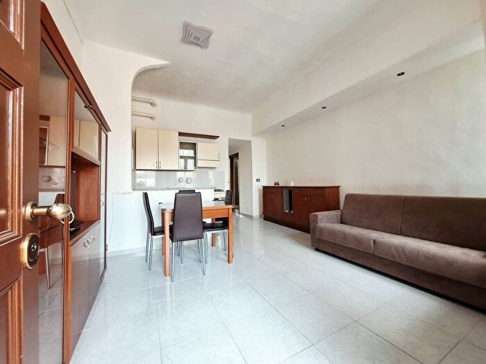 Appartamento bilocale in affitto in Via Eugenio Villoresi, Navigli Darsena, Milano