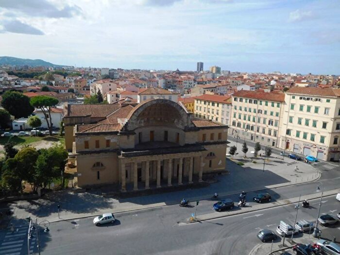 Casa bilocale in affitto in Viale Giosuè Carducci, Zola Galilei, Livorno