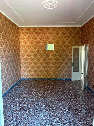 Appartamento con 6 locali in vendita in Via Roma, Arlena Di Castro