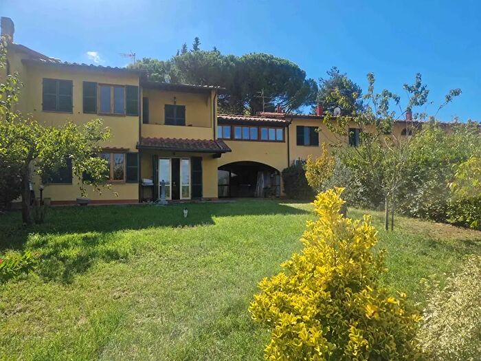 Casa con 6 locali in vendita in Via Paoletti, Bagno A Ripoli