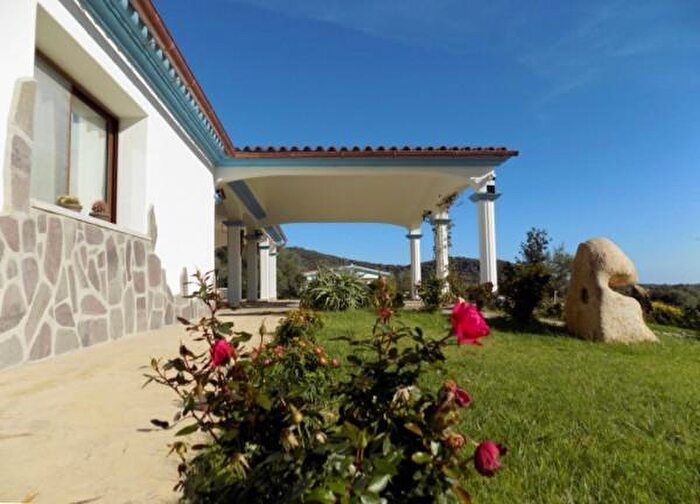 Casa trilocale in vendita in Località Predas Rujas, Torpe