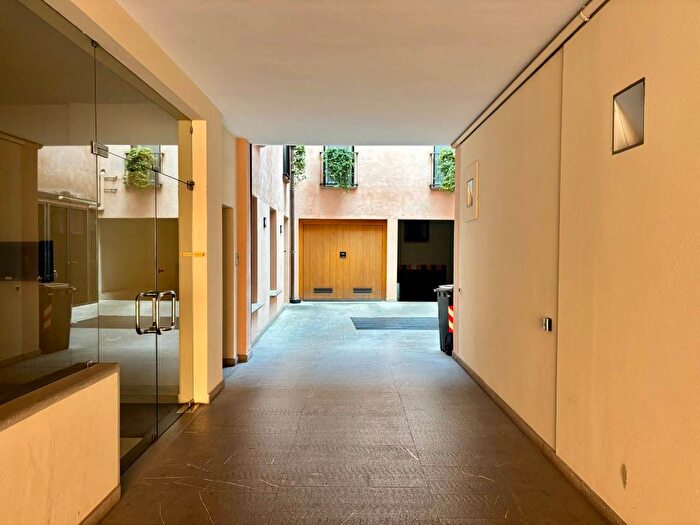 Appartamento trilocale in vendita in Corso Vittorio Emanuele II, Pubblico Passeggio, Piacenza