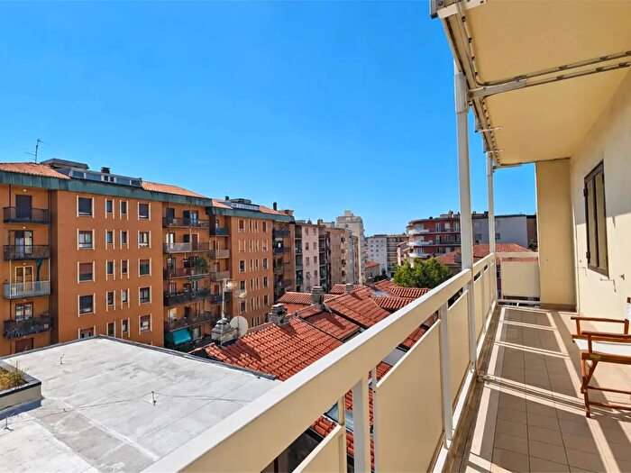 Appartamento con 5 locali in vendita in Trieste