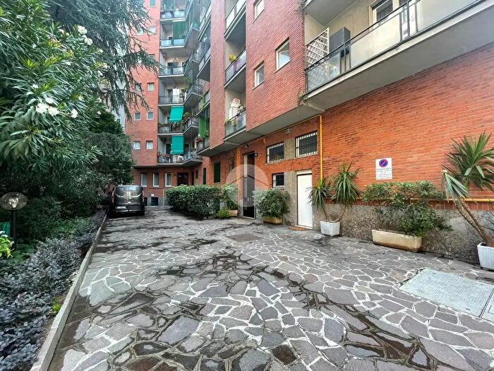 Appartamento monolocale in vendita in Via Tito Vignoli, Milano