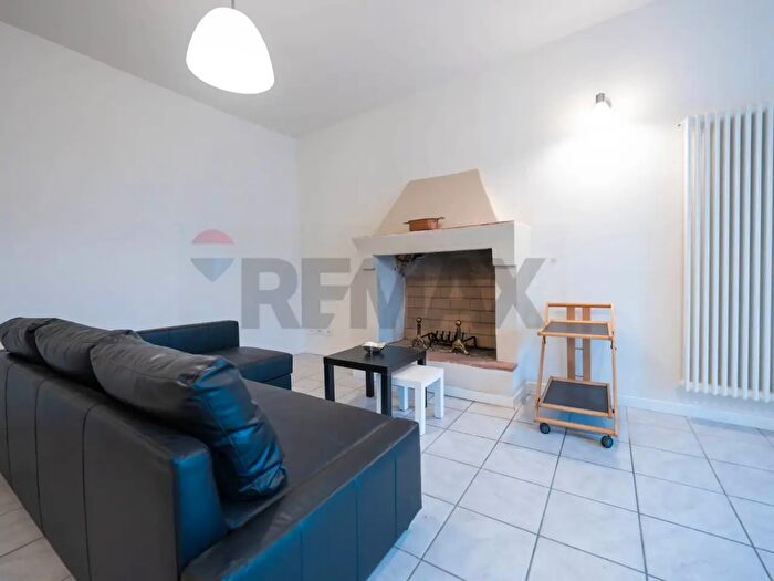 Appartamento trilocale in vendita in Via Roma, Borgo Tossignano