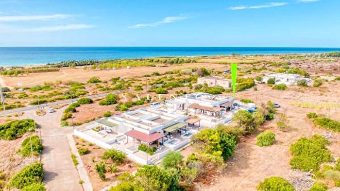 Casa quadrilocale in vendita in Strada Vicinale Pescoluse, Salve