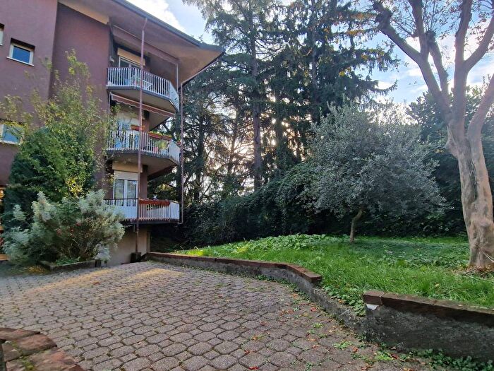 Appartamento trilocale in affitto in Via Eugenio Curiel, Centro, Mezzago