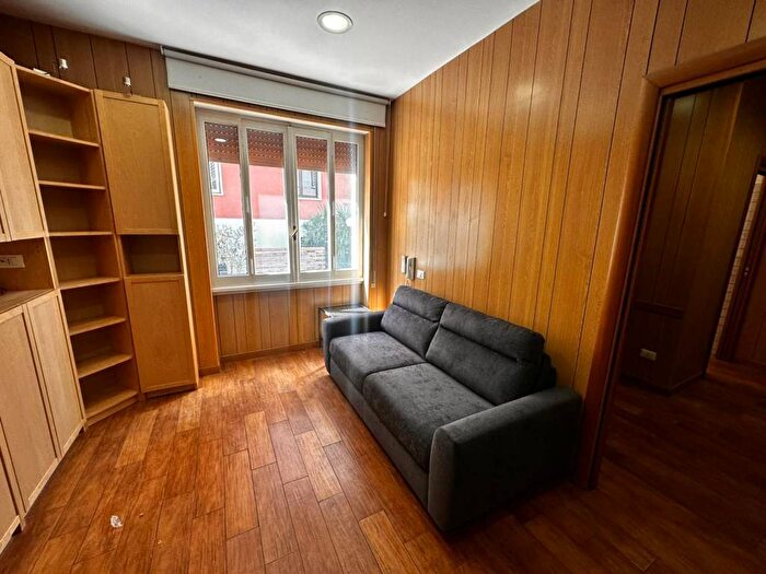 Appartamento bilocale in affitto in Via Salaria, Africano Villa Chigi, Roma