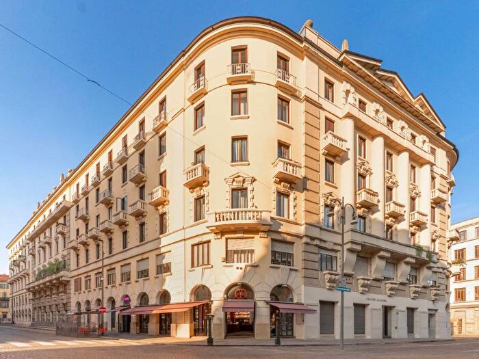 Appartamento bilocale in affitto in Via Celestino Iv, Carrobbio, Milano