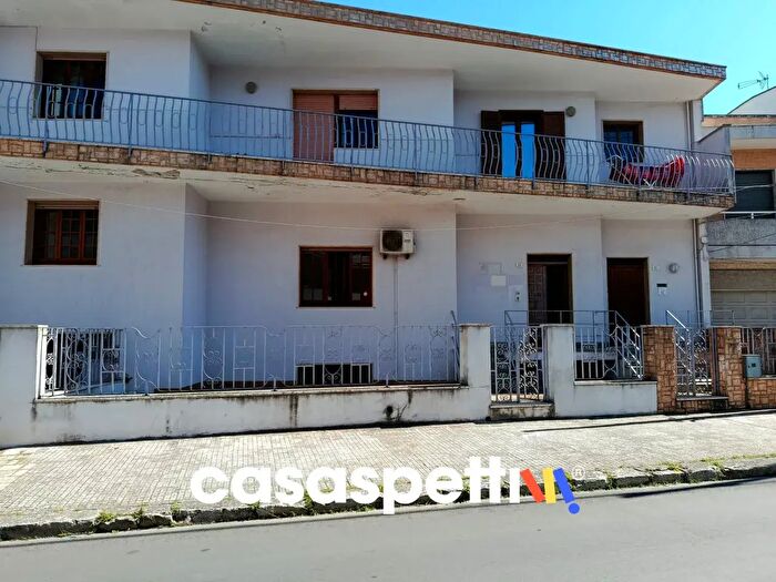 Appartamento quadrilocale in vendita in Via Dante Alighieri, PresicceAcquarica
