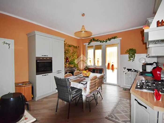 Appartamento quadrilocale in vendita in Via Cascinette, Ivrea