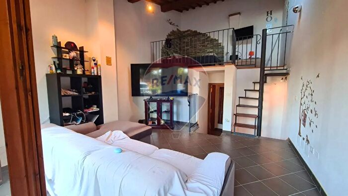 Appartamento bilocale in vendita in Via SantAndrea a Cascialla, Empoli