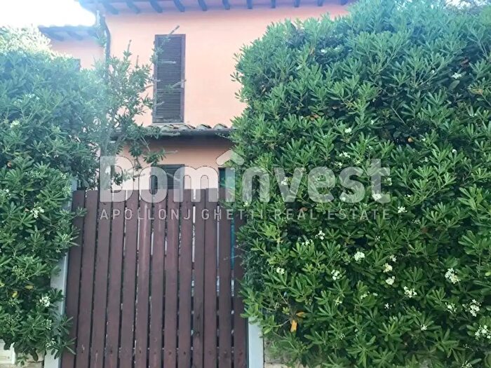 Casa quadrilocale in affitto in Via Piemonte, Capalbio