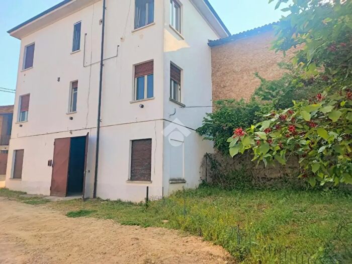 Casa trilocale in vendita in Frazione San Ruffino, Sarezzano