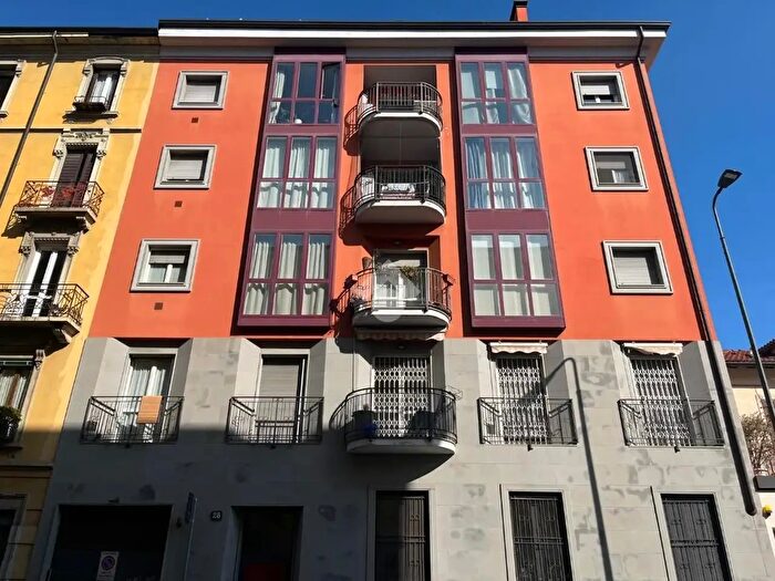 Appartamento bilocale in affitto in Via Termopili, Milano