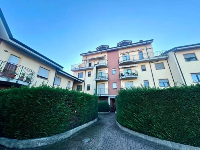 Appartamento trilocale in vendita in Via Susa Carmagnola, Carmagnola