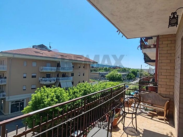 Appartamento con 5 locali in vendita in Cassino