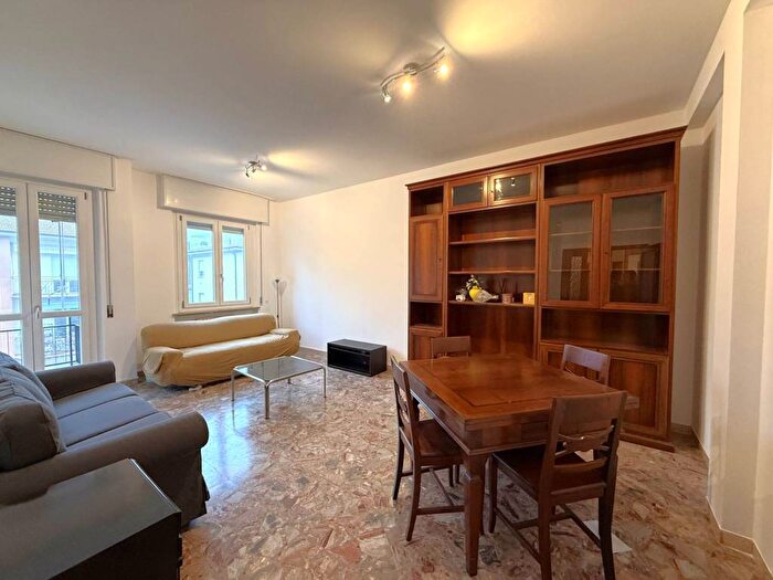 Appartamento con 5 locali in affitto in Via Torquato Tasso, Stazione Grandi Italiani, Forlì