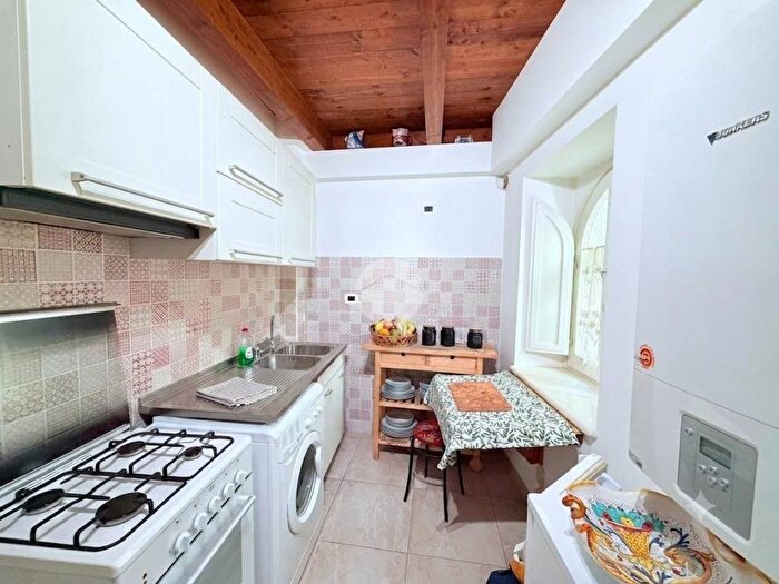 Appartamento bilocale in affitto in Via Arischia, Duomo Fontana Luminosa, L'Aquila