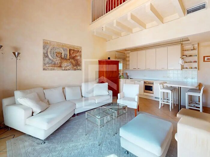Appartamento quadrilocale in vendita in Località Sermana, Peschiera Del Garda