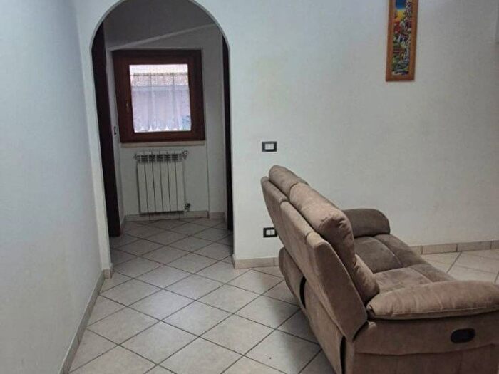 Appartamento bilocale in affitto in Via Motta SantAnastasia, Borghesiana, Roma