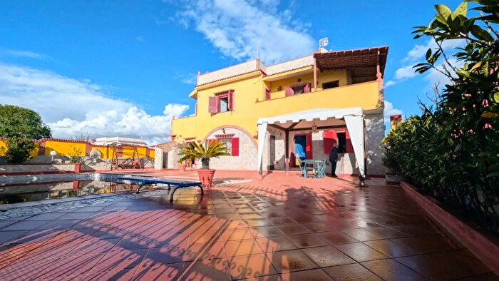 Case in Vendita e in Affitto - 3