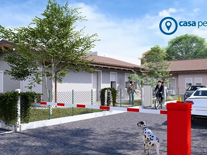 Casa quadrilocale in vendita in Via Bertolde, Lendinara