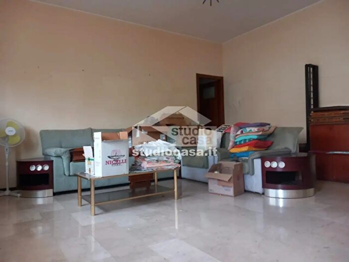 Appartamento trilocale in vendita in Via Matilde di Canossa, Crema