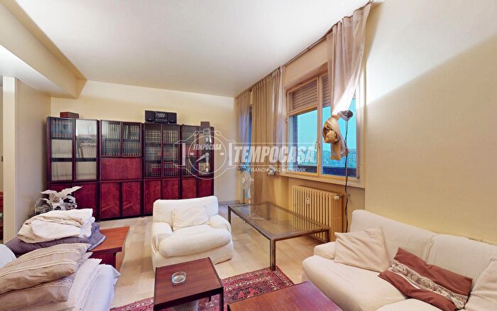 Appartamento con 5 locali in vendita in Corso Benedetto Croce d, Torino