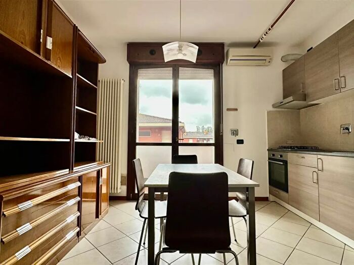 Appartamento bilocale in affitto in Via De Zaiacomo, San Pietro In Casale