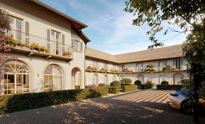 Case in Vendita e in Affitto - 2