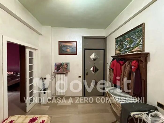 Appartamento trilocale in vendita in Via Giovanni Pascoli, Bergamo