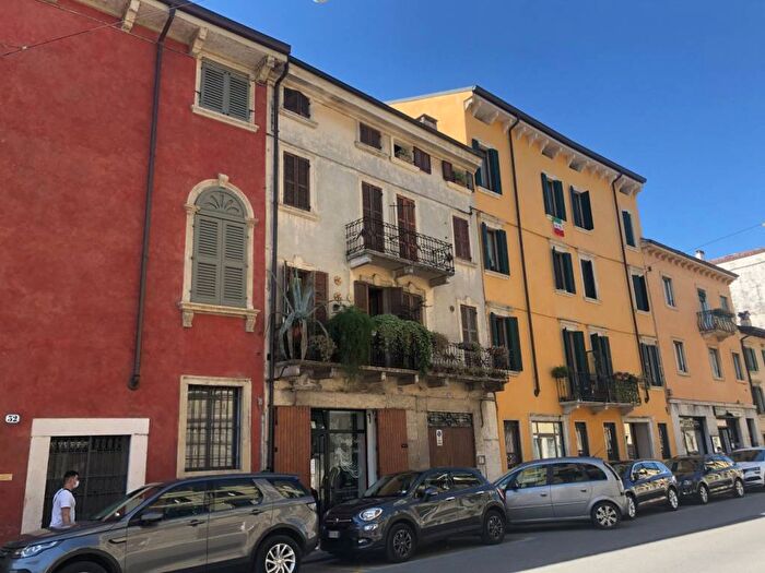 Appartamento bilocale in affitto in via xx settembre n, Veronetta, Verona