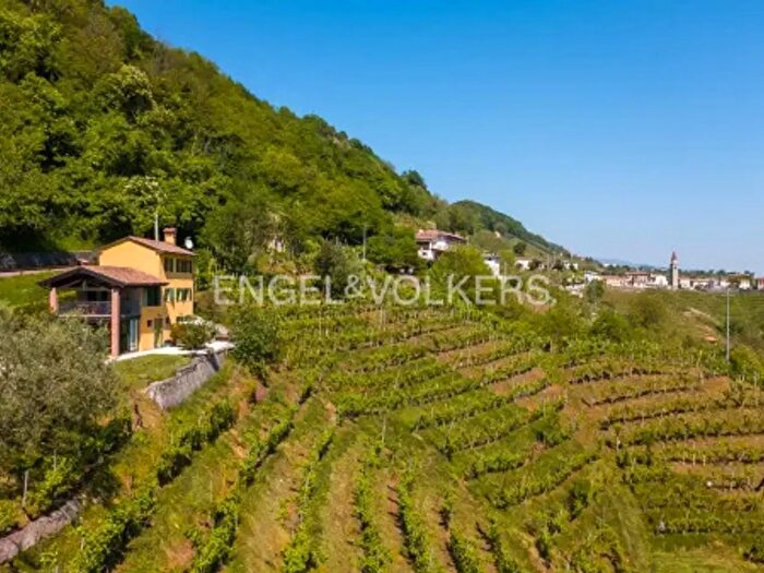 Casa con 5 locali in vendita in Via Giuseppe Lorenzoni, Cison Di Valmarino