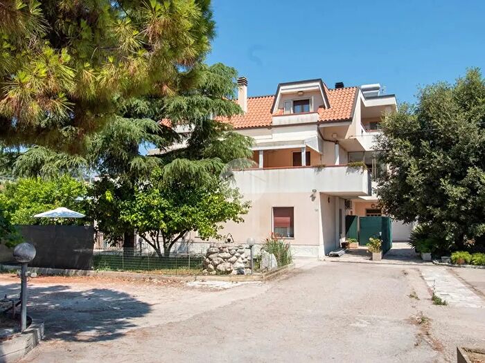 Appartamento con 5 locali in vendita in Contrada Brancadoro, San Benedetto Del Tronto
