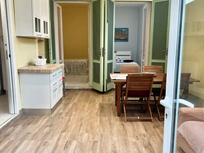 Appartamento trilocale in vendita in Viareggio