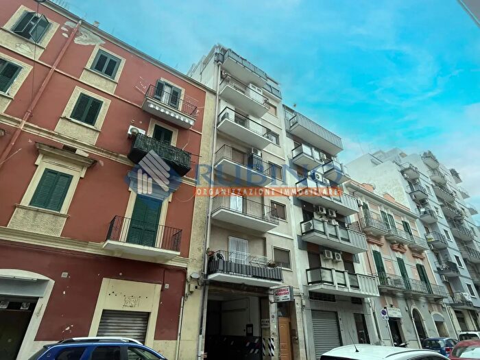 Appartamento bilocale in vendita in Via Pietro Ravanas, Bari