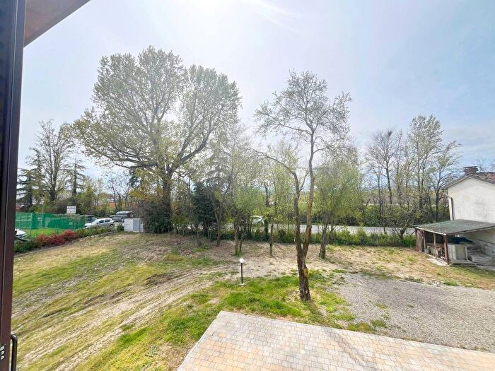 Appartamento trilocale in affitto in Via Due Scale, Calderara di Reno