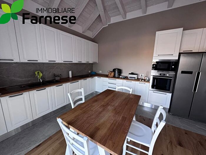 Appartamento quadrilocale in vendita in Piacenza EmiliaRomagna, Piacenza