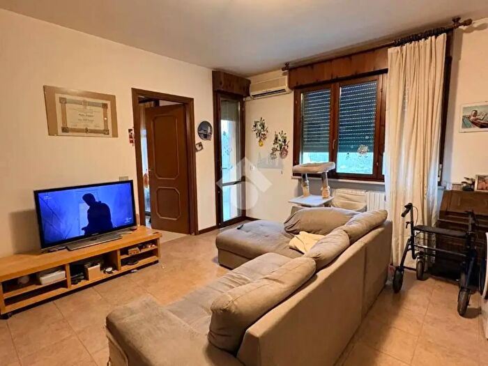 Appartamento bilocale in vendita in Via Eugenio Montale, Reggio Emilia